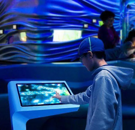 exhibit-kiosk-for-museum